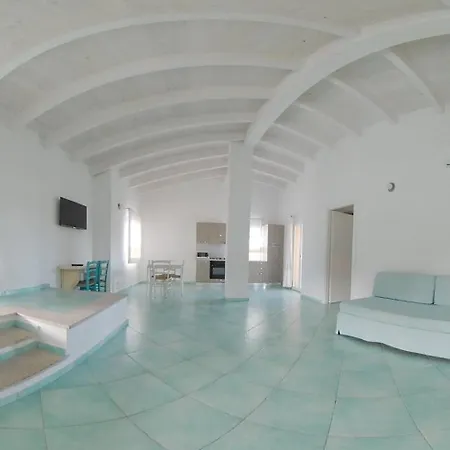 Domus Aparthotel Liscia di Vacca