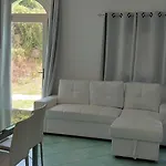 Domus Aparthotel 4*