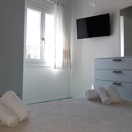 Aparthotel Domus 3*