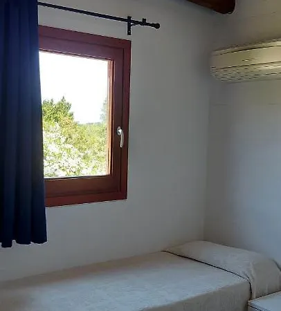 Domus Aparthotel Liscia di Vacca