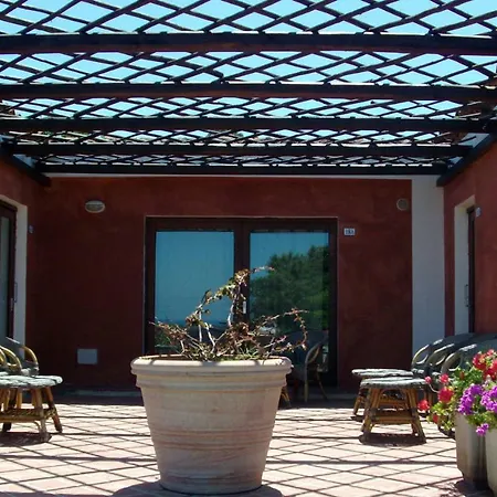 شقة فندقية Domus 4*
